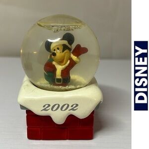 Mickey Mouse‎ Vintage 2002 Collector’s Tiny Santa Mickey Snow Globe